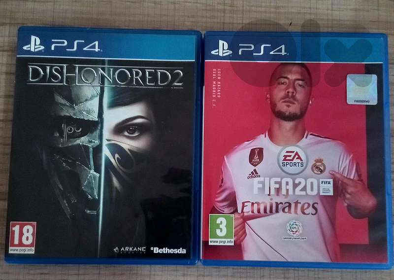 Dishonered 2 and Fifa 20 (Ps4)