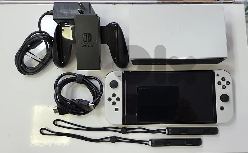 Modded OLED Nintendo Switch (معدّلة)