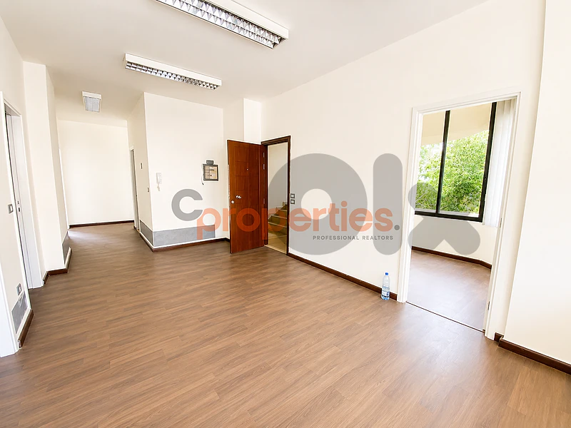 Office for rent in Jal el dib – CPFY300 مكتب للإيجار في جل الديب
