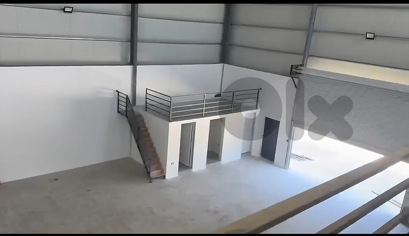 zahle madine el sinayia spacious hangar with offices for rent #6948