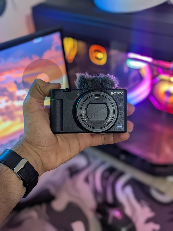 SONY Z1 CAMERA