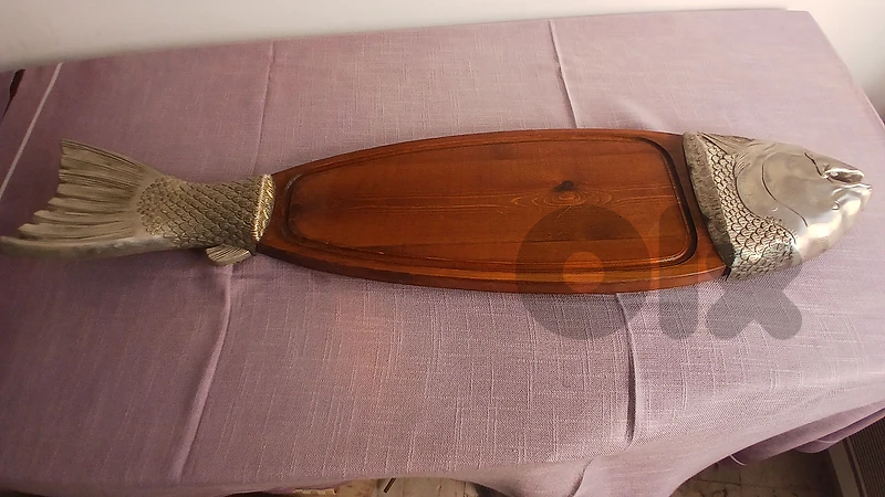 Vintage fish serving plat / cutting board