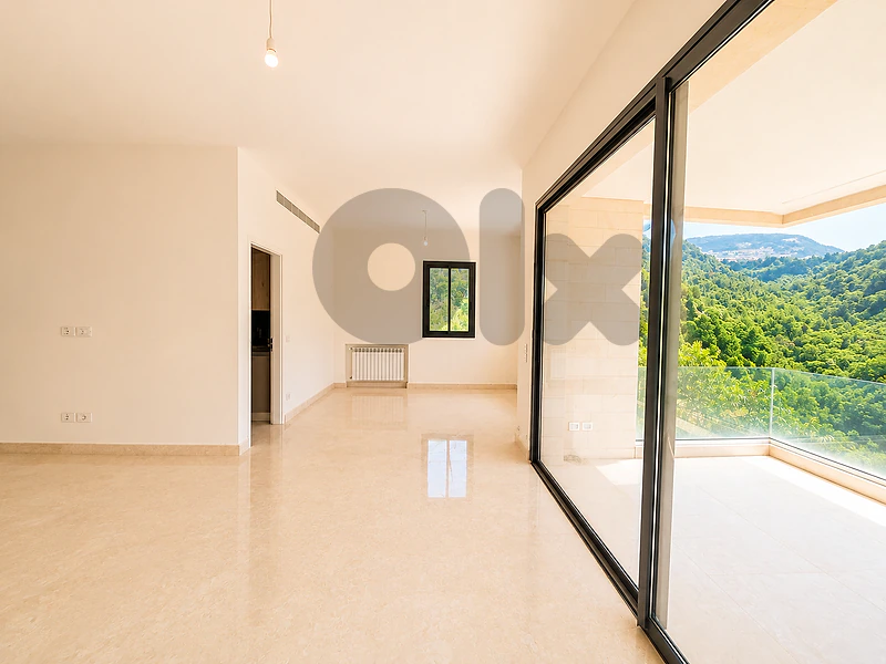 Apartment for Sale in Biyada – Open Green & Sea Viewsشقة للبيع في
