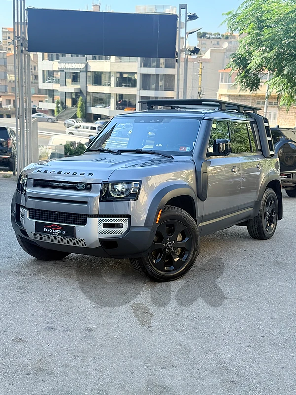 Land Rover Defender 2020 se dynamic 7 seater