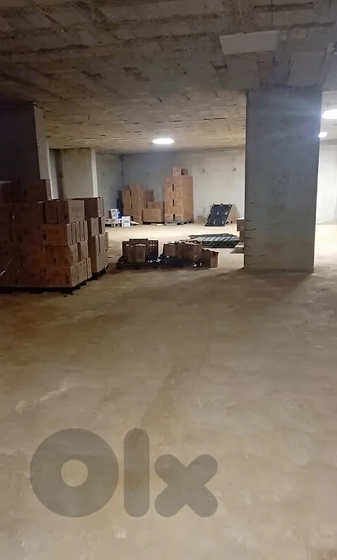 Warehouse for Rent in Dbaye