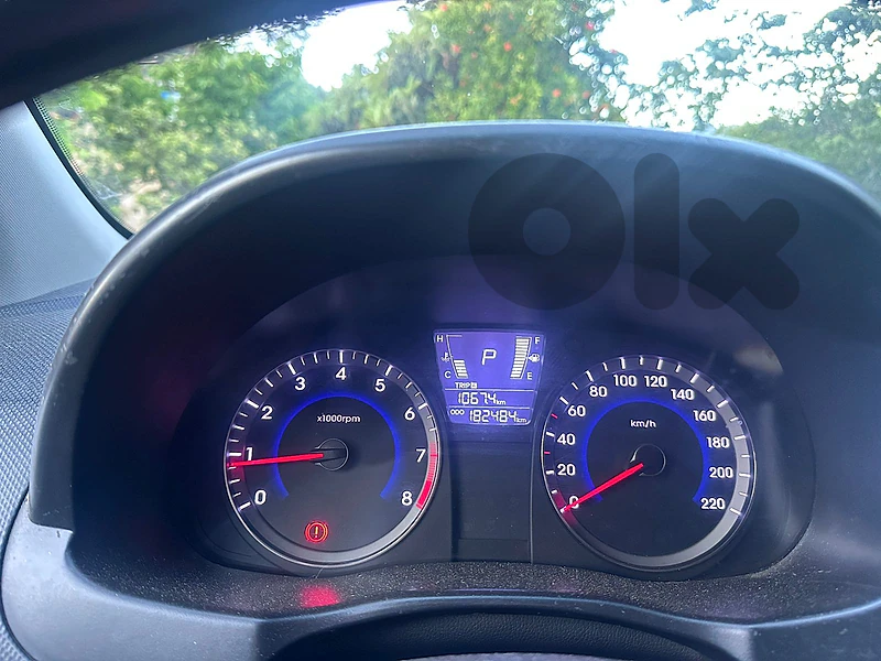 Hyundai Accent 2014 full automatic - hatchback