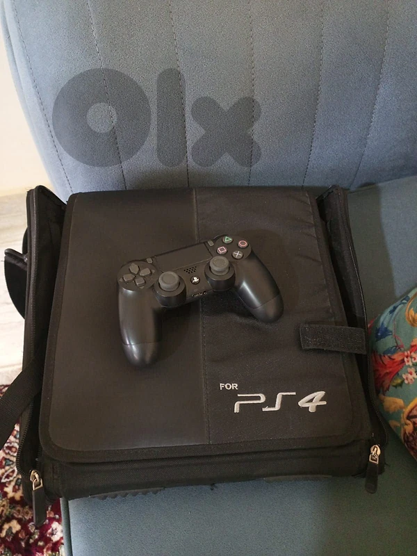 PS4 SLIM
