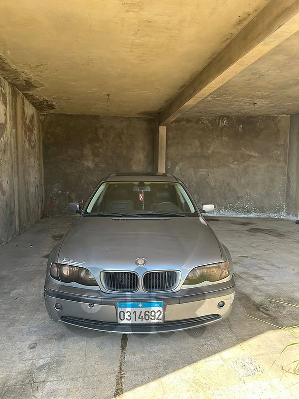 BMW 3 series 2004