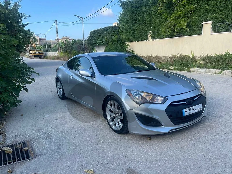 Hyundai Genesis 2013