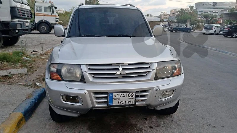 Mitsubishi 2002