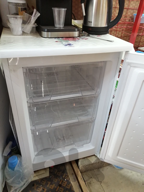 Freezer فريزر