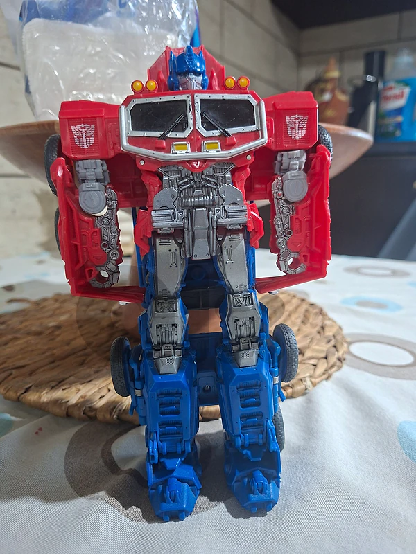 optomis prime toy