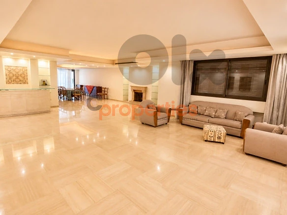 Apartment For Sale In Achrafieh شقة للبيع في الأشرفية CPBMH27