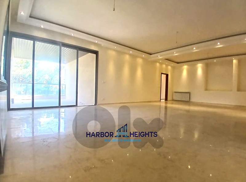 Apartment for Sale in Hamra  - شقة للبيع في الحمرا