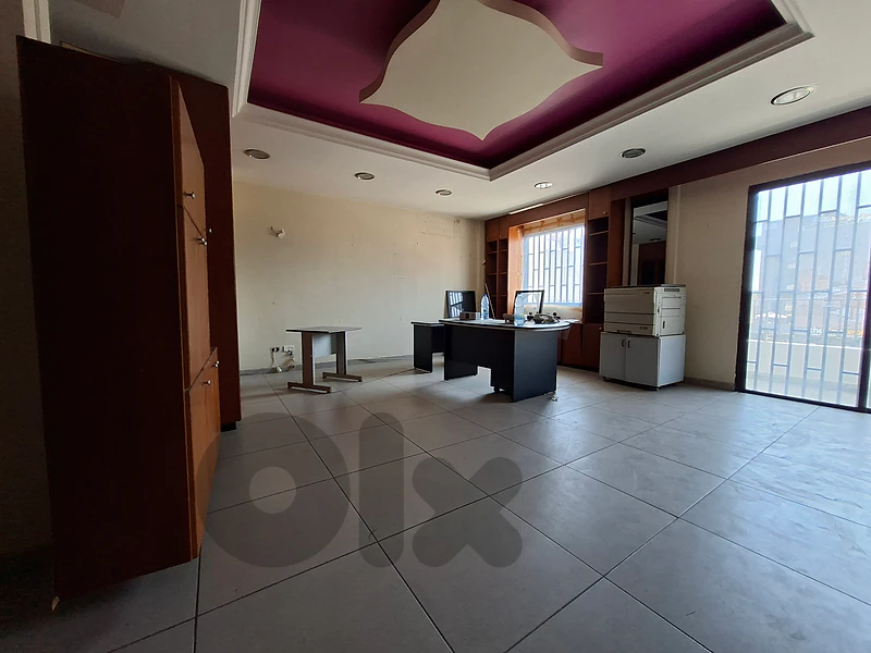 Office for Sale in Zalka – Highway Locationمكتب للبيع في الزلقا – موقع