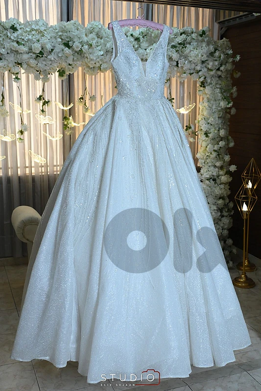wedding dress