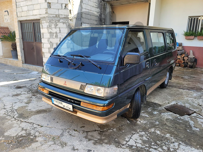 Mitsubishi Other 1993 l300