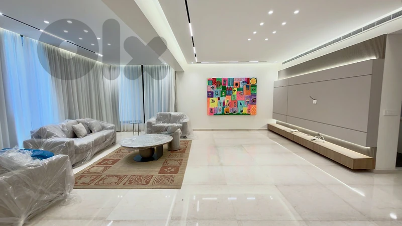 Apartment in Hamra For Rent -MQHH0060- شقة للإيجار في الحمرا