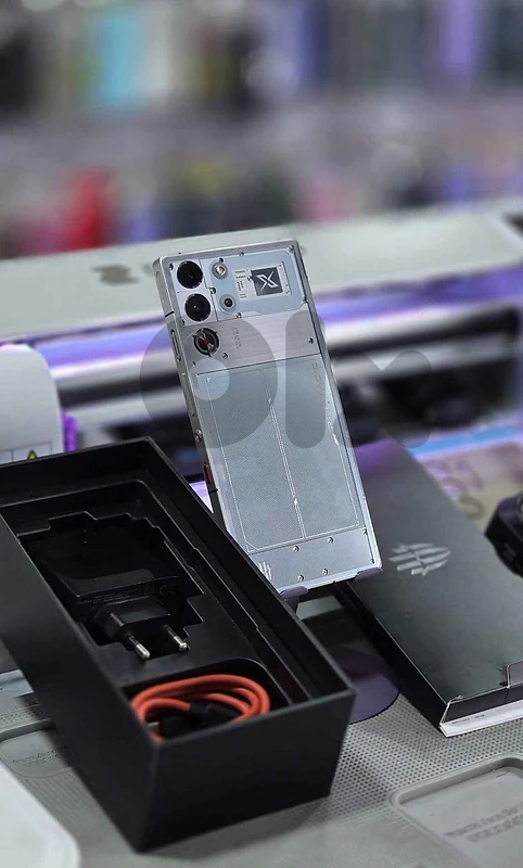 Red Magic 10 Pro-Silver Deuterium Global Edition-16+12GB - 512GB