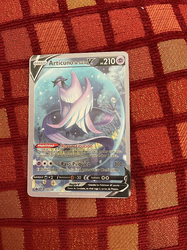 Galarian Articuno V 170/198 (Spanish) altnernate art near mint