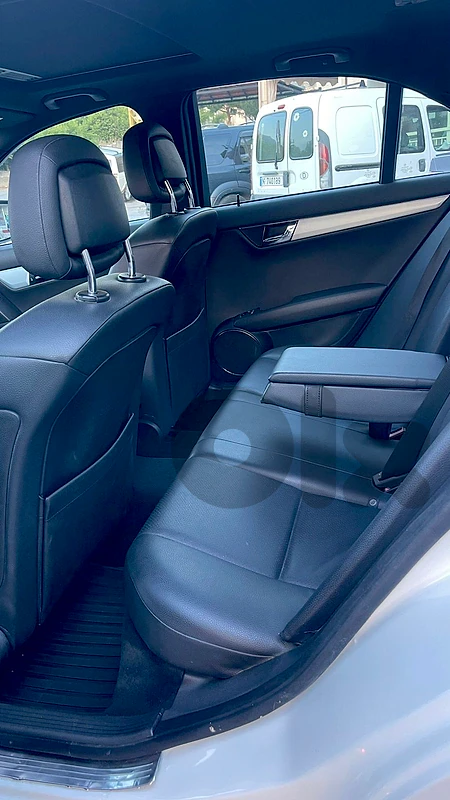 Mercedes-Benz C-Class 2008 300