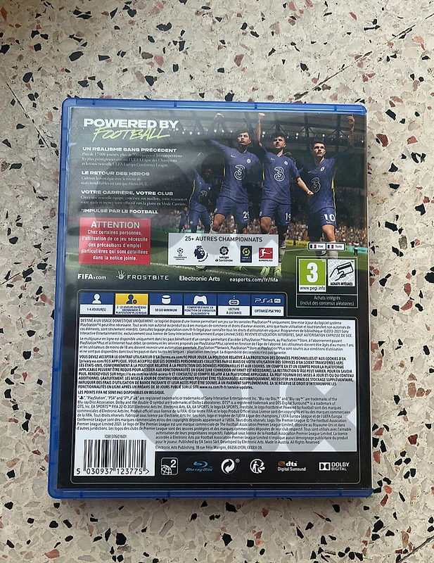 SNIPER ELITE III & FIFA 22