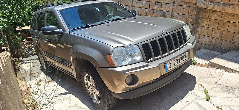 Jeep Cherokee 2005 Laredo