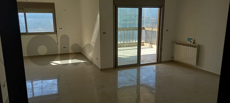 Panoramic View Apartment for sale in Ballouneh