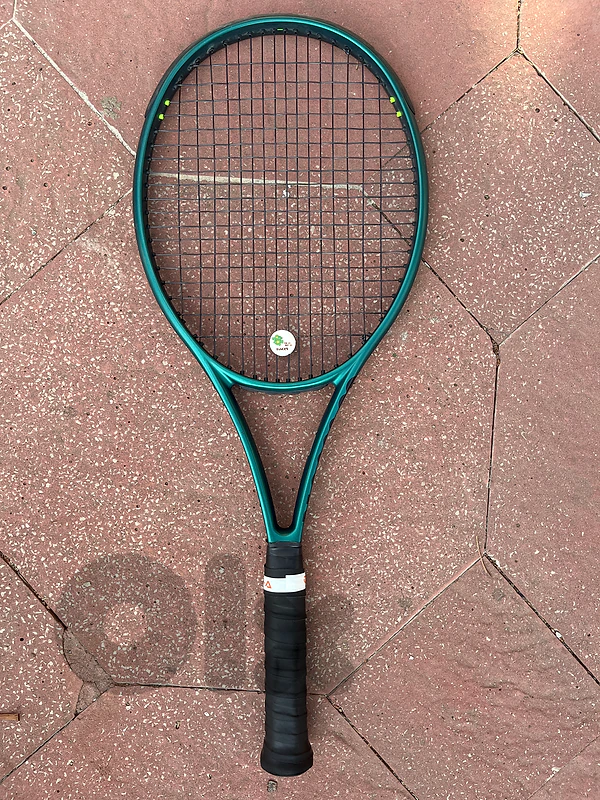 wilsom blade v9