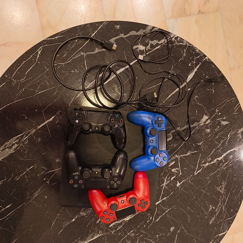 PS4 OFFFER