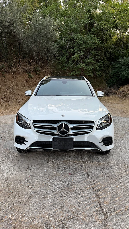 Mercedes-Benz GLC-Class 300 AMG Package 4 matic 2 keys Mercedes-Benz GLC-Class 300 AMG Package 4 matic 2 keys