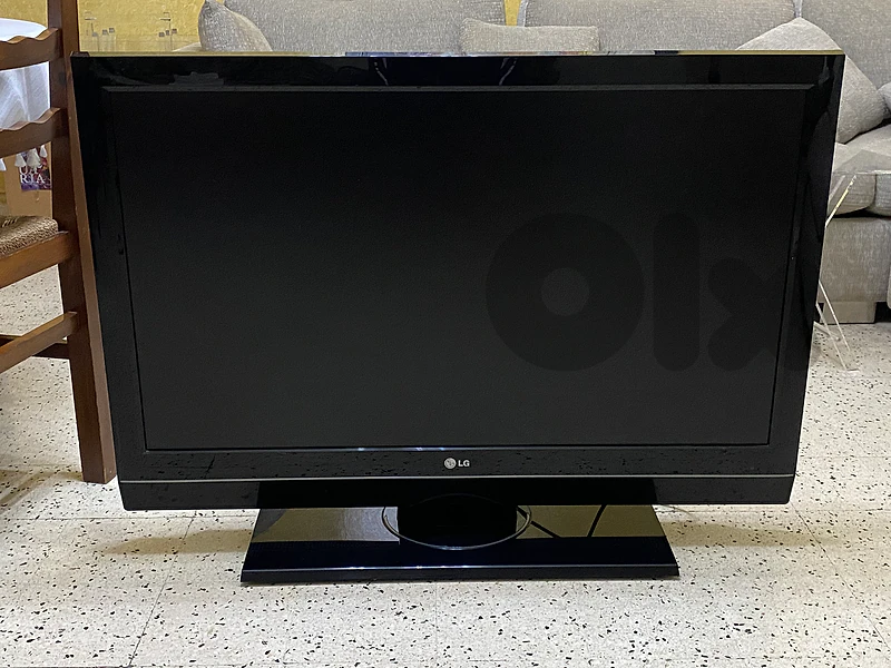 LG 42inch LCD TV