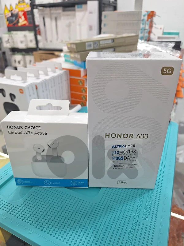 honor 600 5g 256gb/12 +buds bose. 575$
