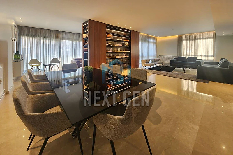 Apartment for Sale in Ashrafieh | شقة للبيع في الأشرفية