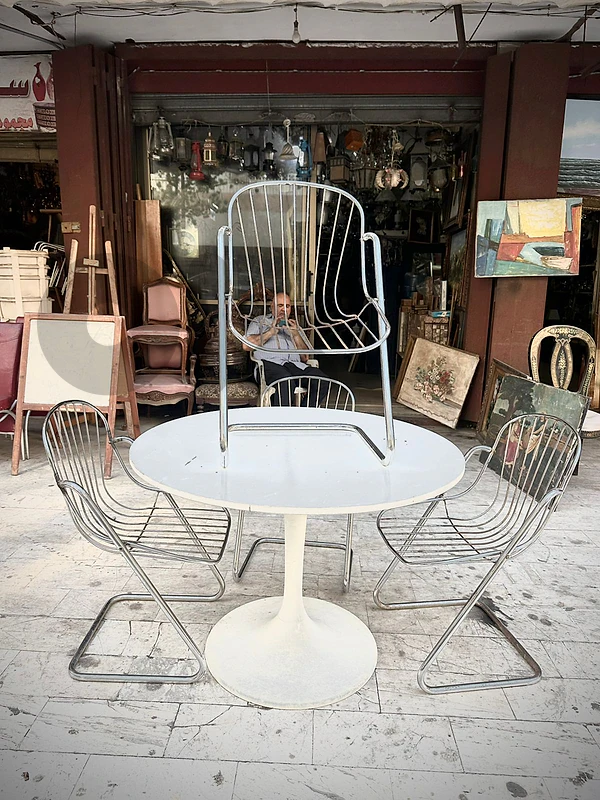 vintage 1960's white tulip dining table