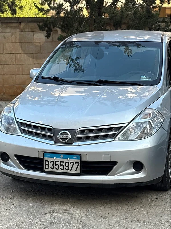 Nissan Tiida 2009