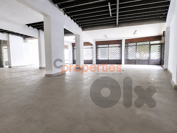 Shop for Sale in Jdeideh / Showroom محل للبيع في الجديدة CPSM135