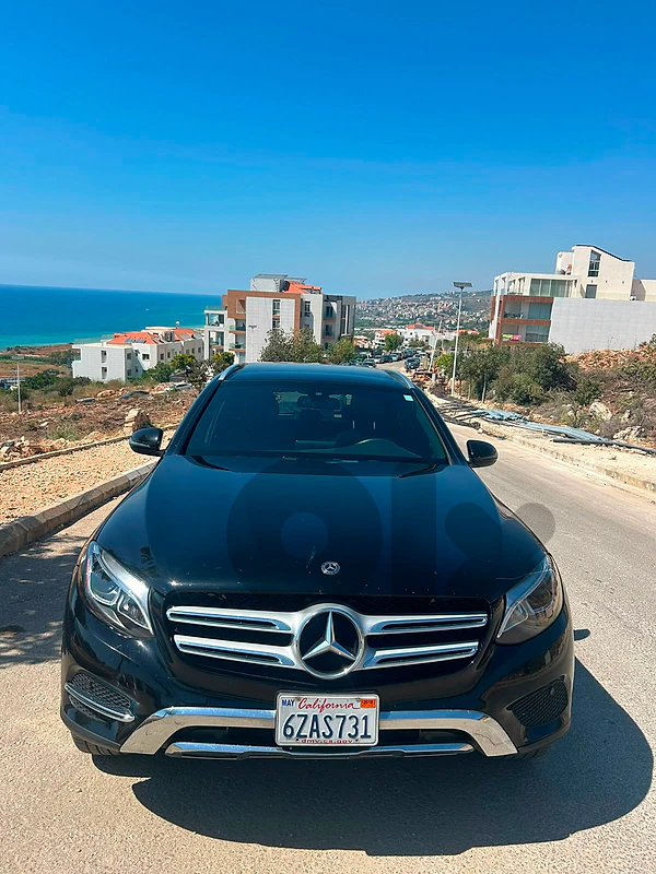 MERCEDES GLC 300