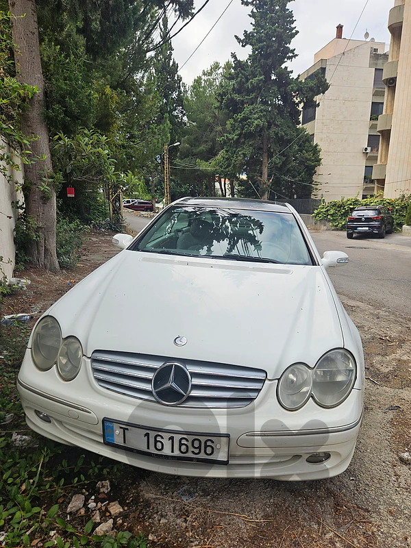 Mercedes-Benz CLK-Class 2004 320