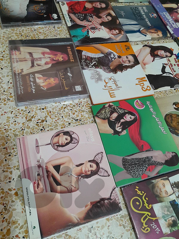 23 cd original b 13$