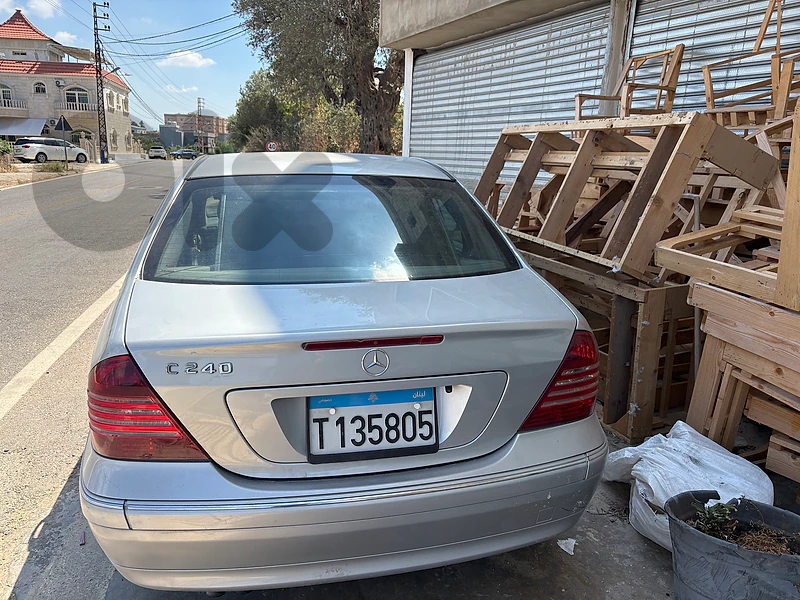 مرسيدس بنز 240/260/280 2002 c240