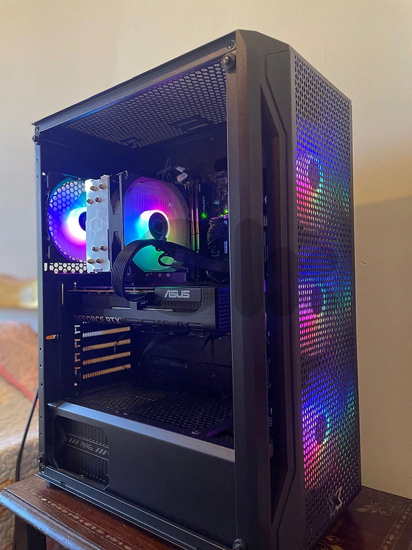 Gaming Pc (Case only without GPU) Gaming Pc (Case only without GPU)