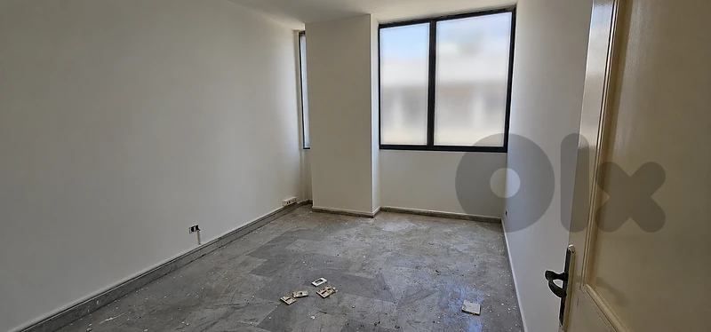 Office for Sale in Jnahمكتب للبيع في الجناح