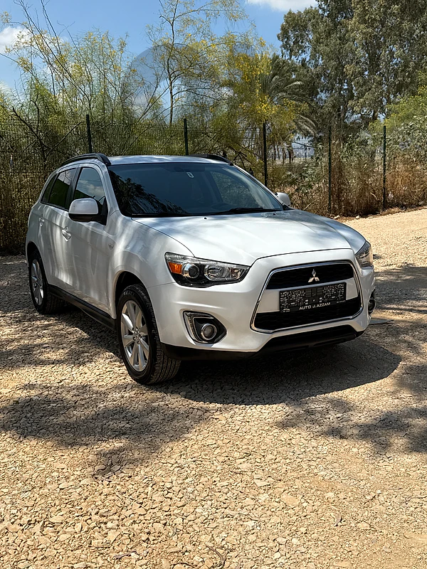 Mitsubishi Outlander Sport 2015