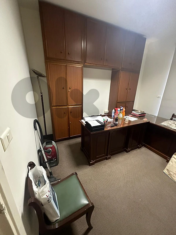 Prime location Fully Equipped Office for ret in Adlieh
