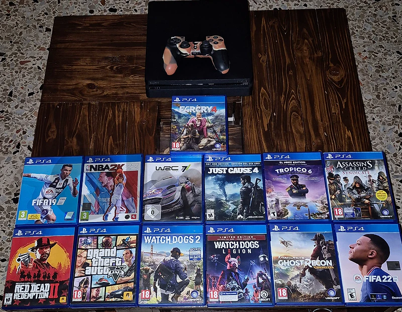 ps4 slim console
