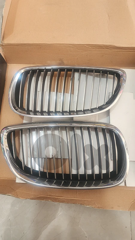BMW Chrome Grille