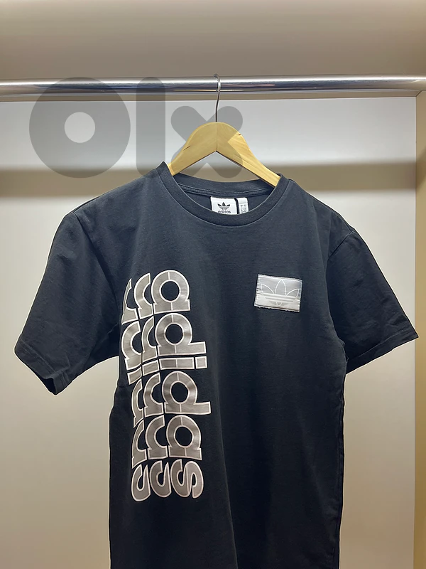 Adidas Tshirt