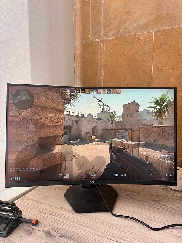 Dell 27" Curved 144Hz Gaming Monitor - Perfect Condition