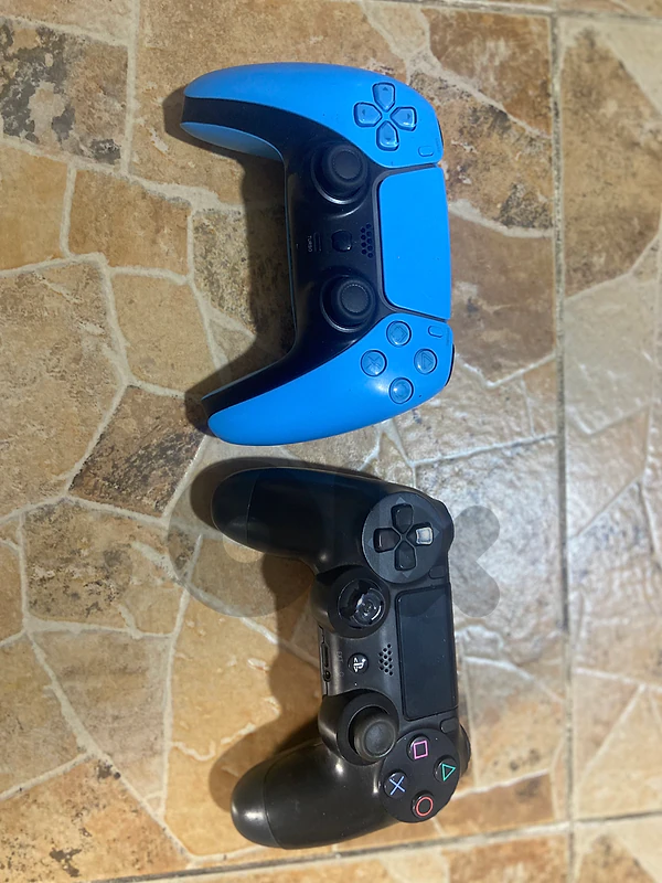 masket ps4 like new